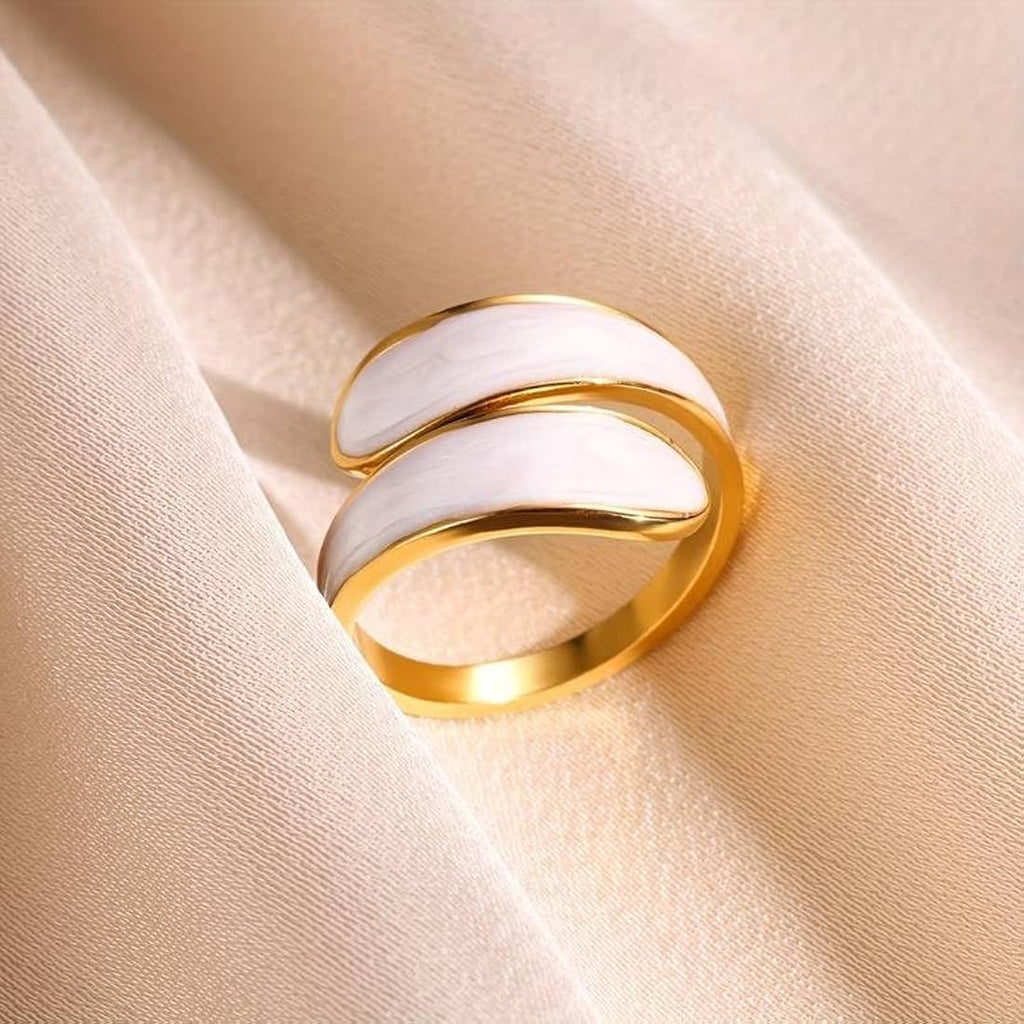 Anti tarnish  Elegant White Enamel Gold-Tone Statement Ring for Women | Minimalist Luxury Fashion Jewelry