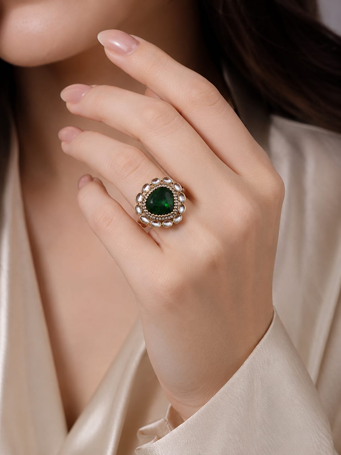 Belforet Vintage Oval Crystal Statement Ring
